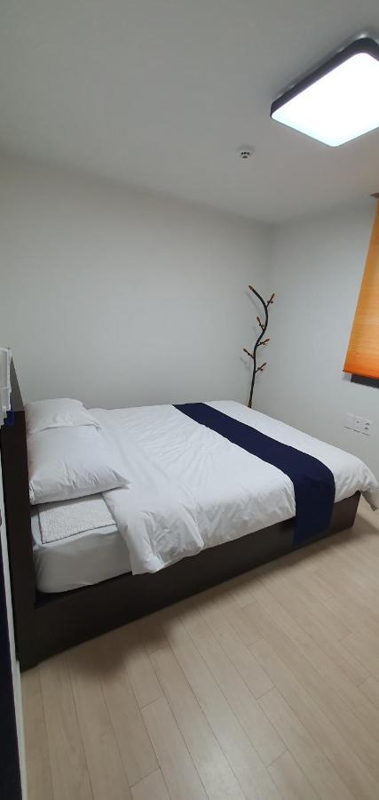 High-Quality House Ocean View Villa Tongyeong Exterior photo